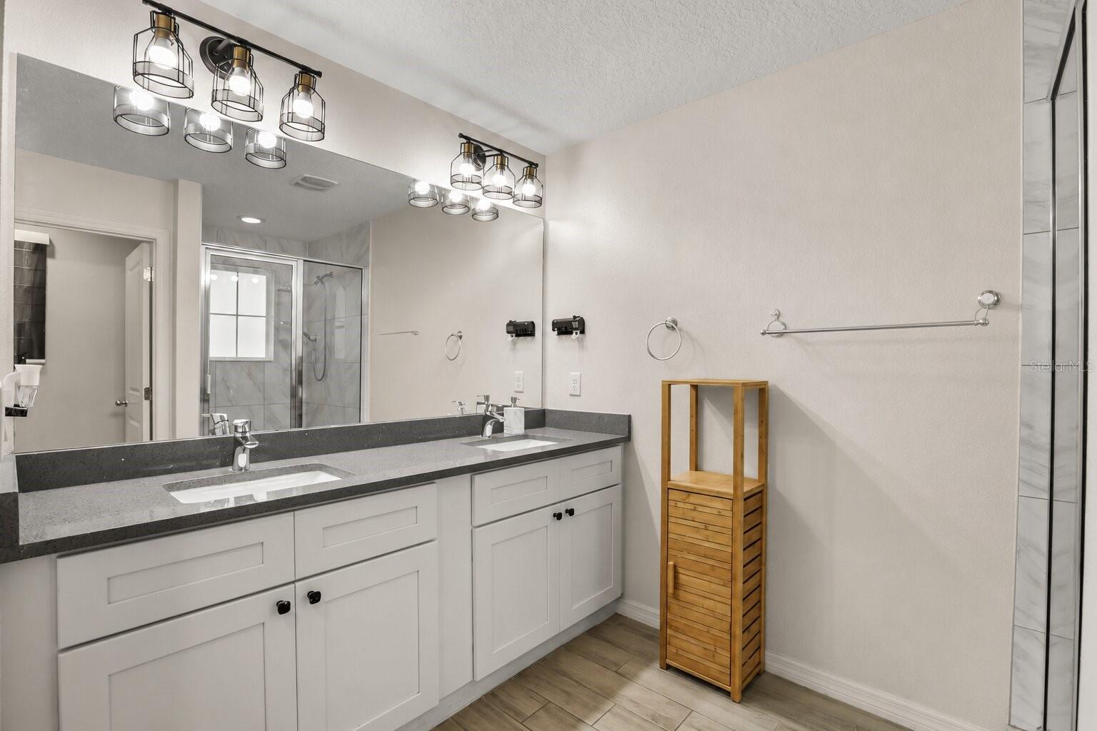 SILVERDAWN - Residential