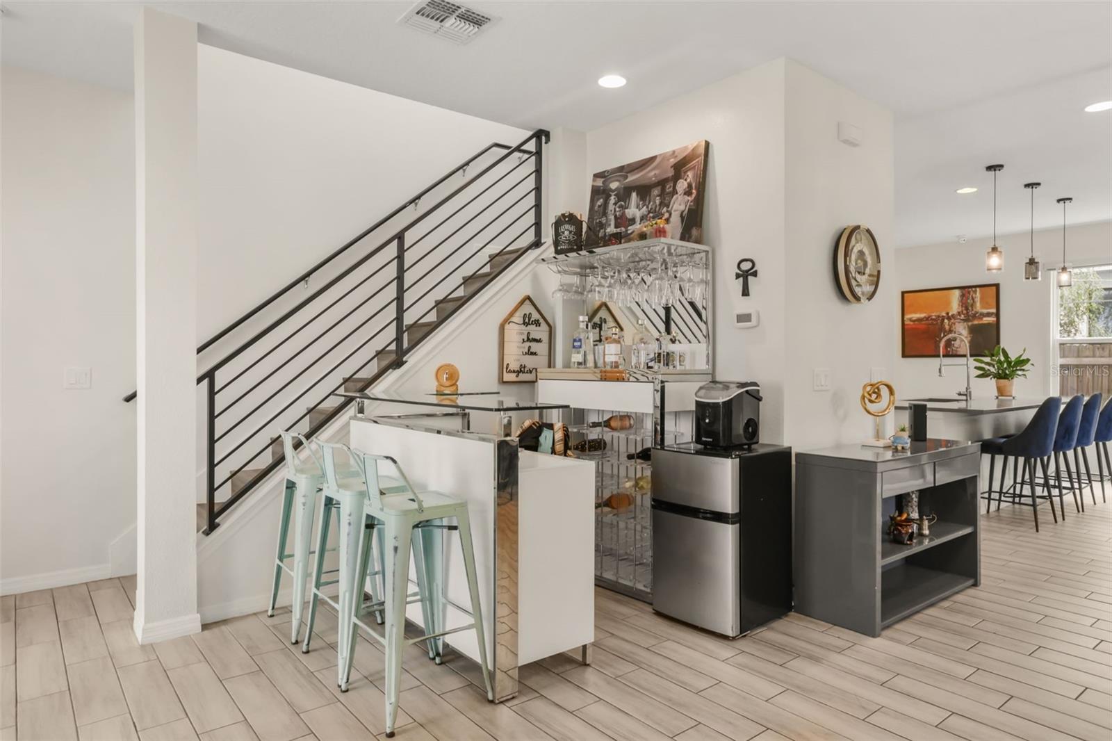 SILVERDAWN - Residential