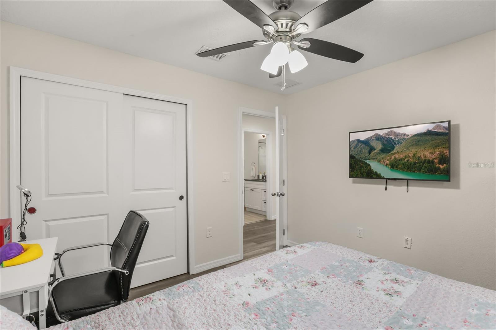 SILVERDAWN - Residential