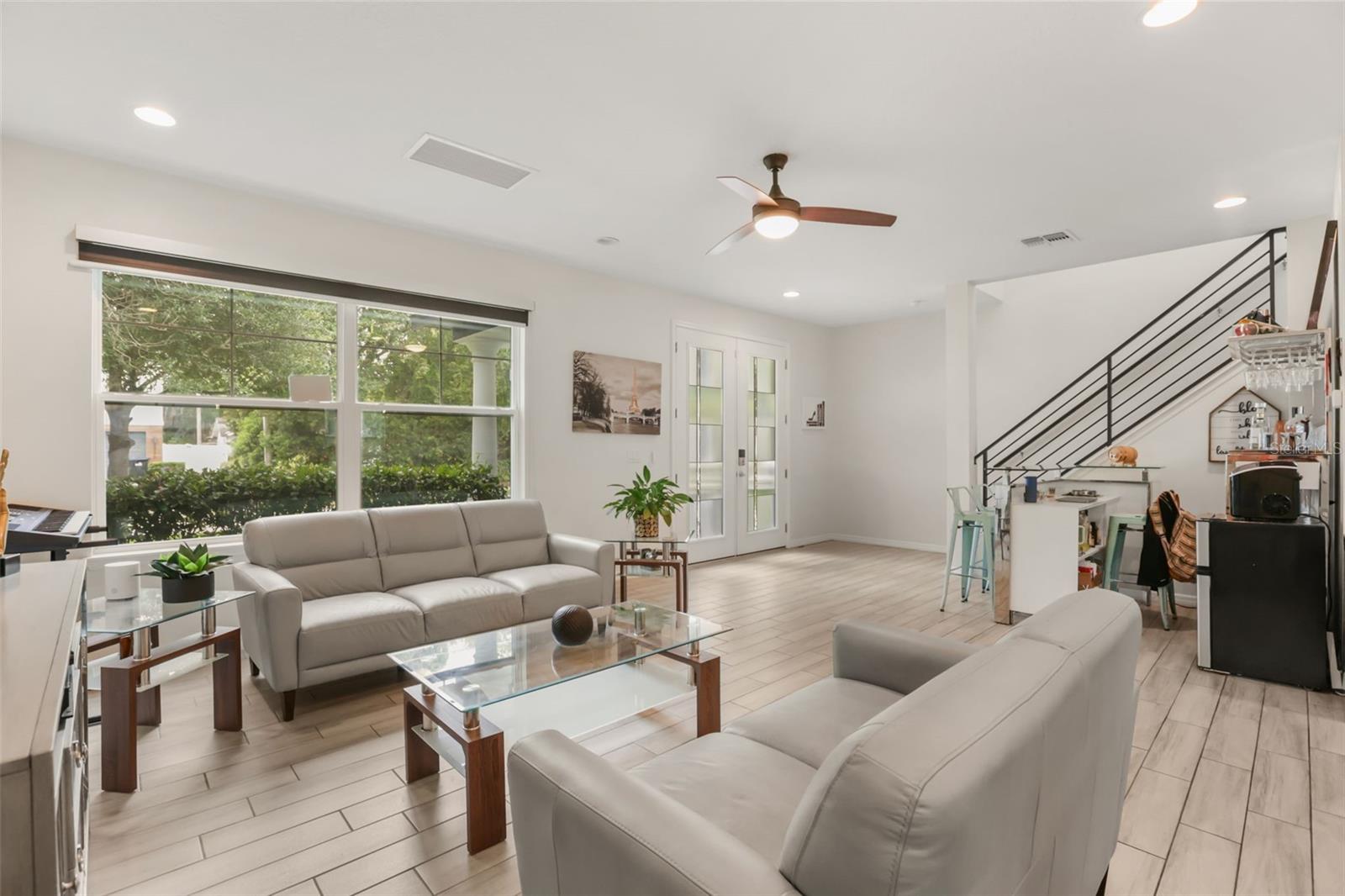 SILVERDAWN - Residential