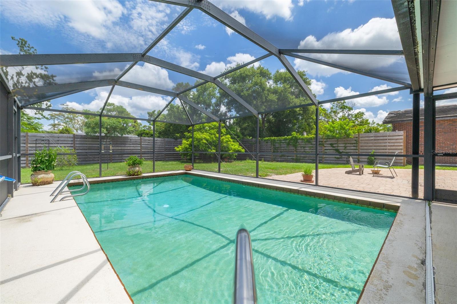 MEAD HELEN D - Residential