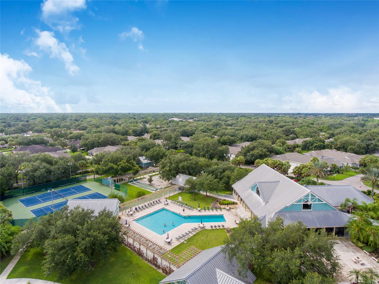WATERSIDE CLUB 02 AT HERITAGE - Residential