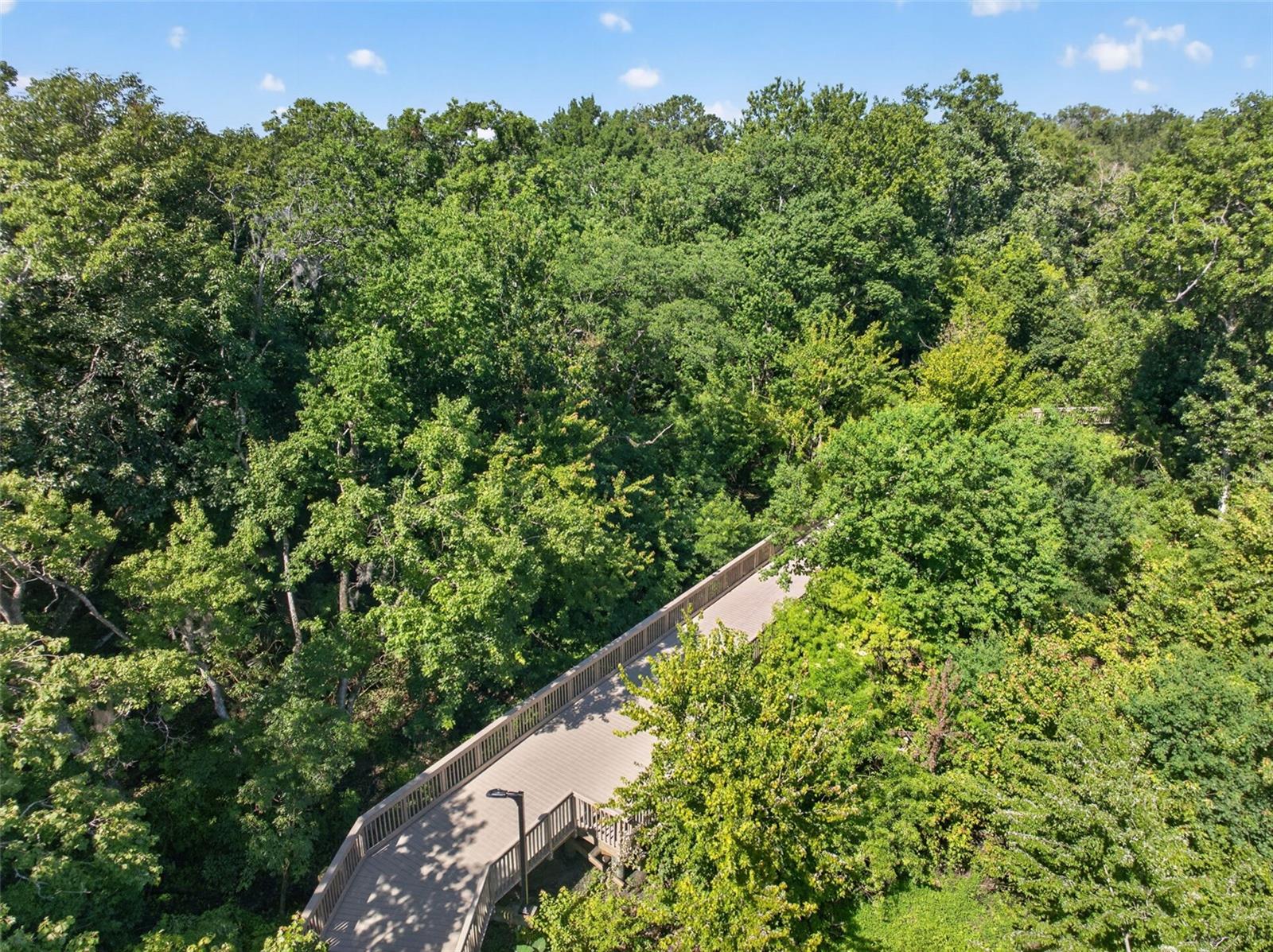 DOMMERICH WOODS - Residential