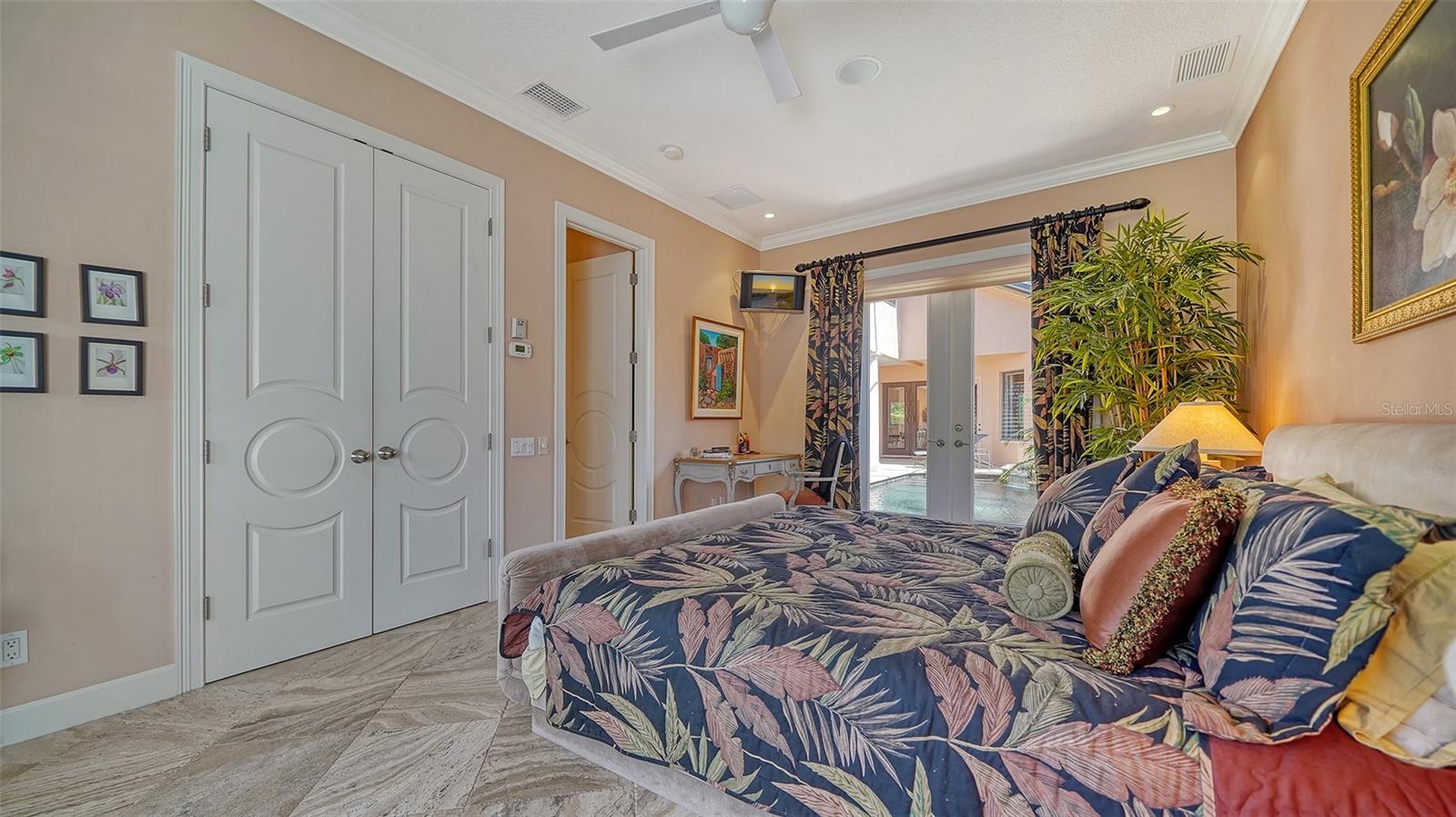 SILVER OAK - Residential