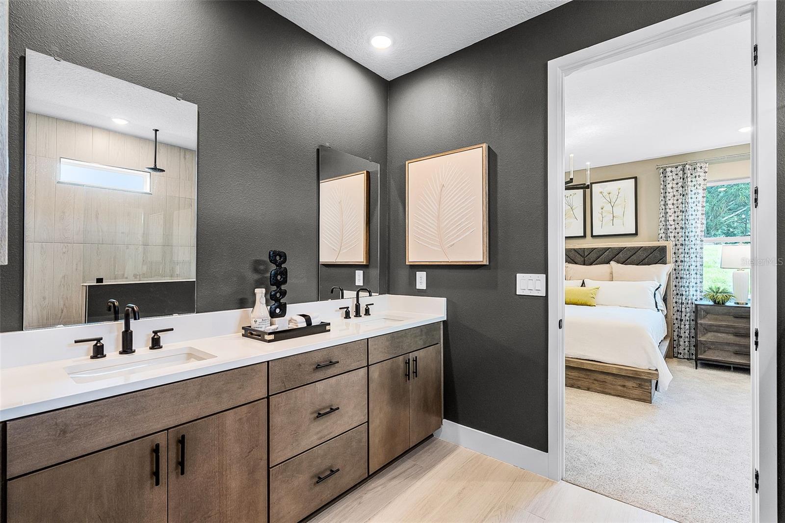 EDEN CREST - Residential