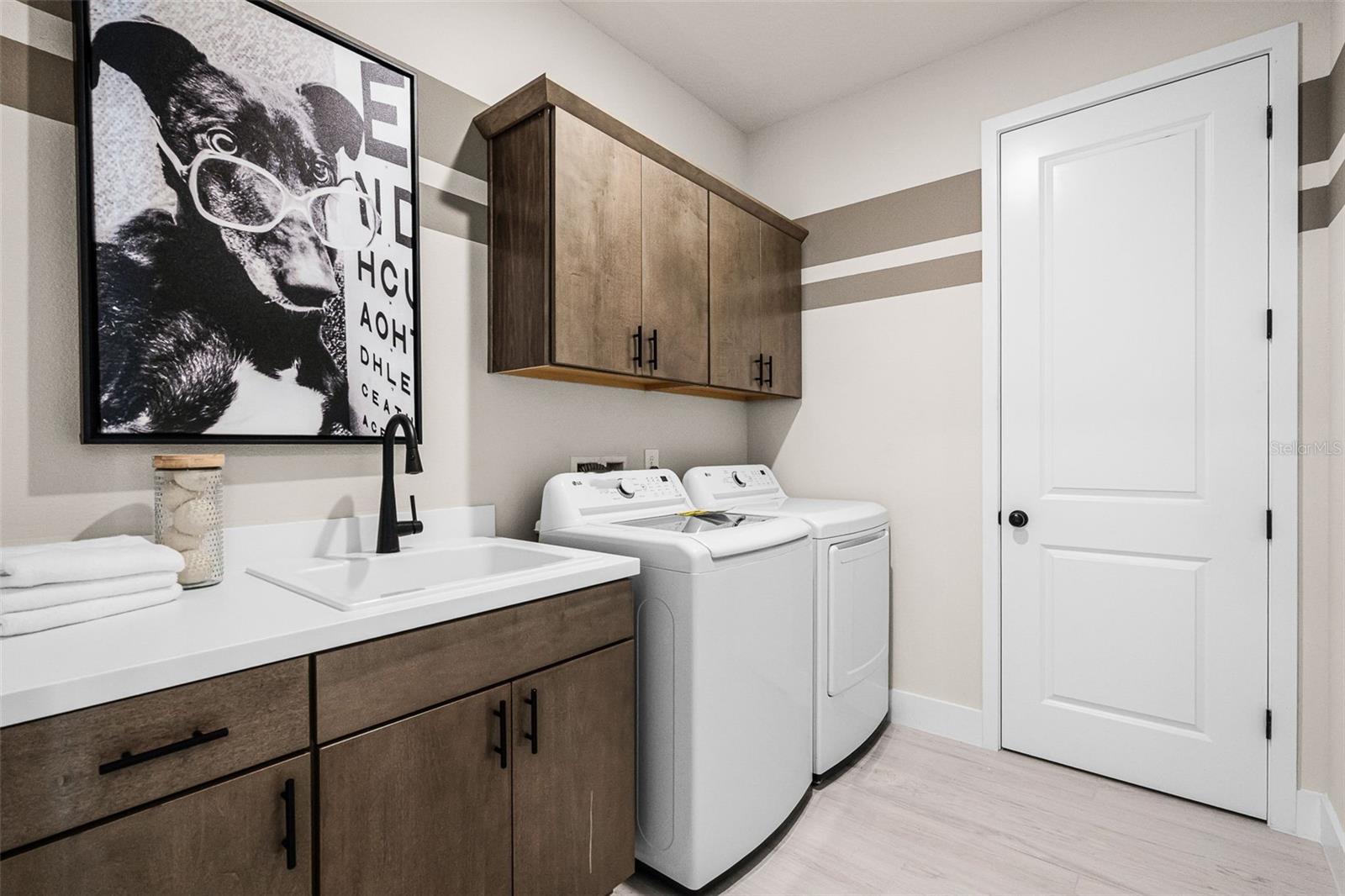 EDEN CREST - Residential