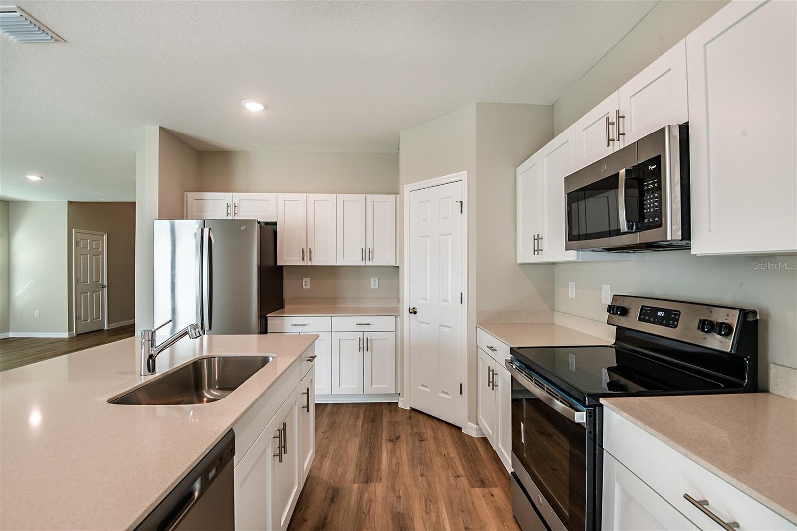 TWO RIVERS - Residential