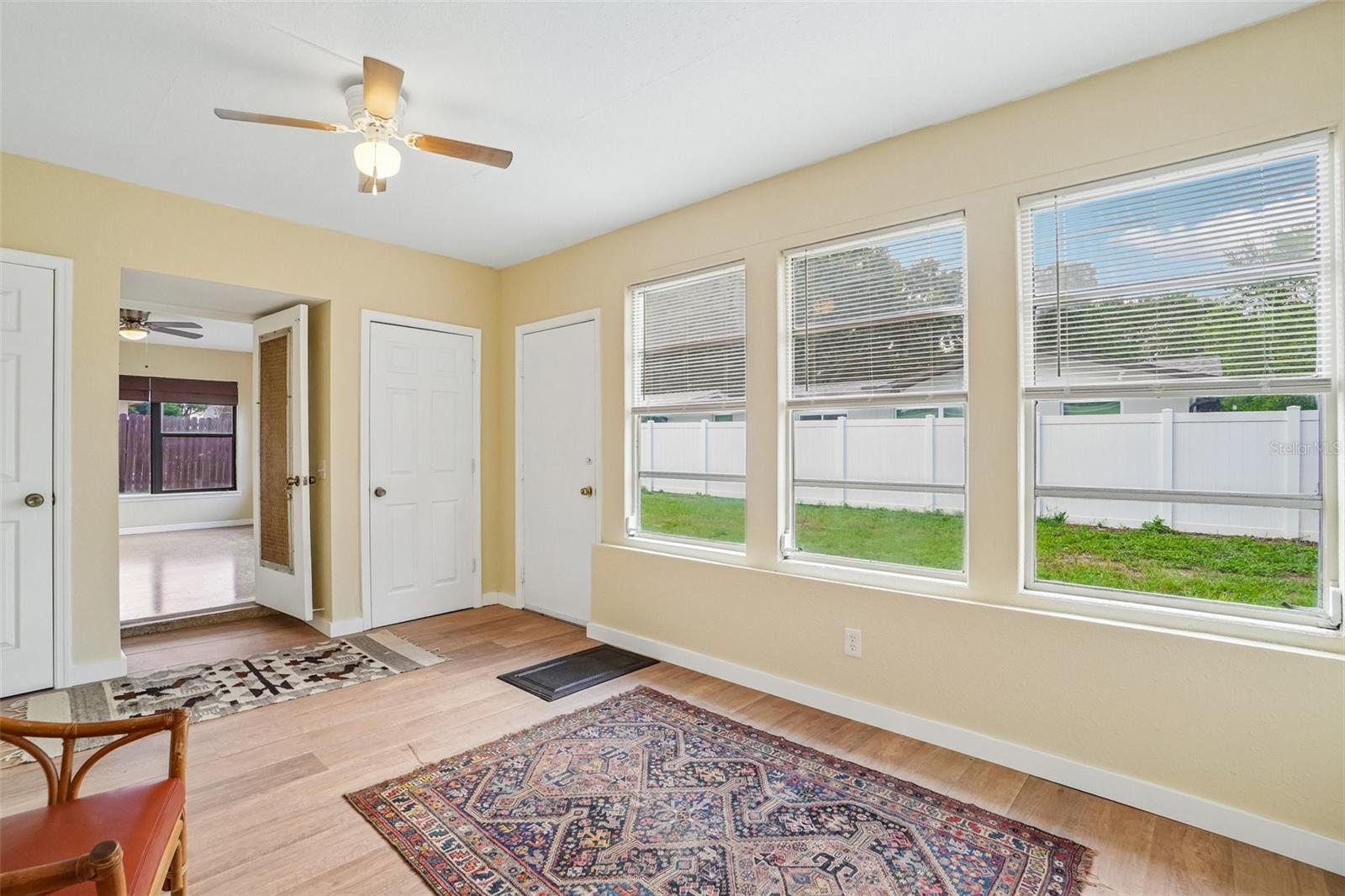SUNNY PARK GROVES - Residential
