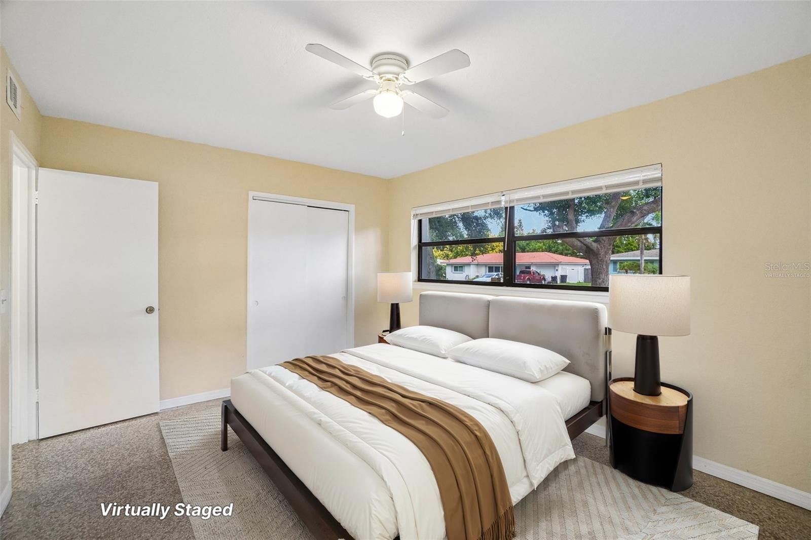 SUNNY PARK GROVES - Residential