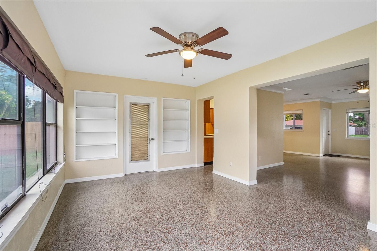 SUNNY PARK GROVES - Residential