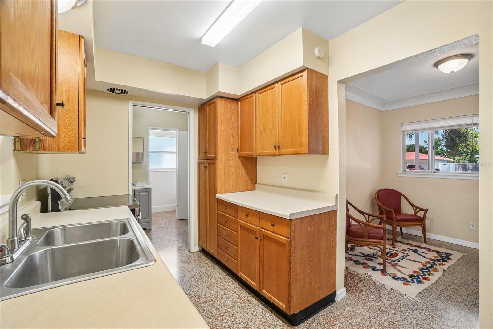 SUNNY PARK GROVES - Residential