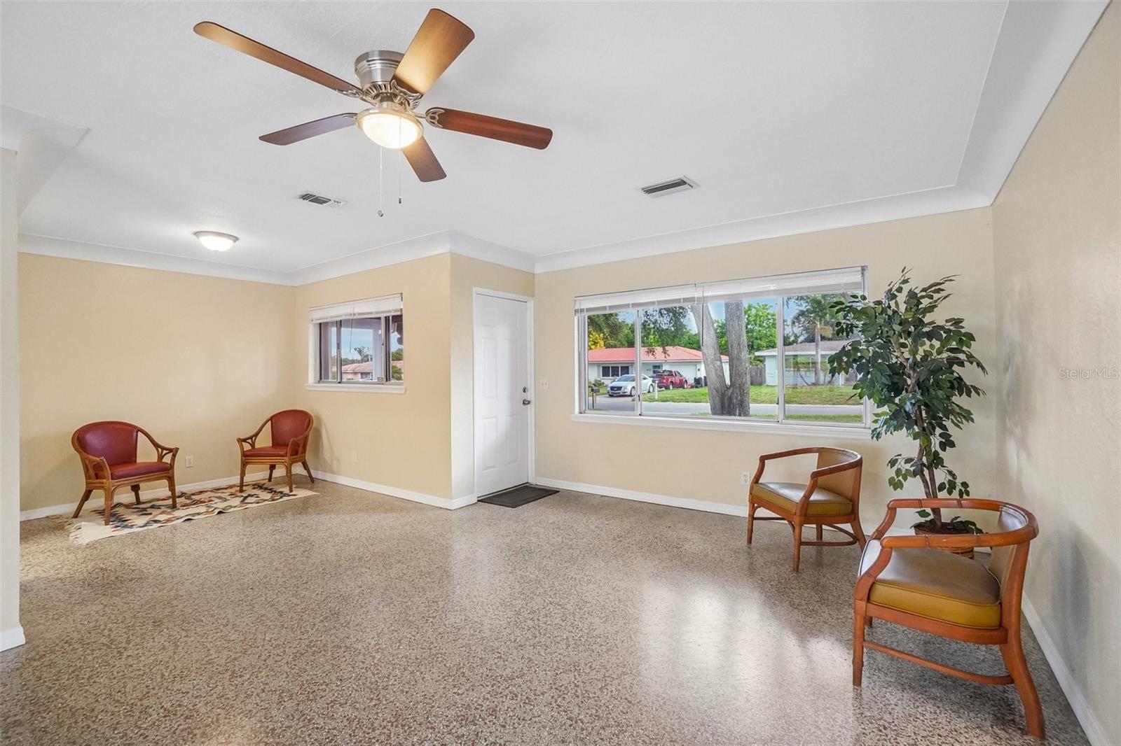 SUNNY PARK GROVES - Residential