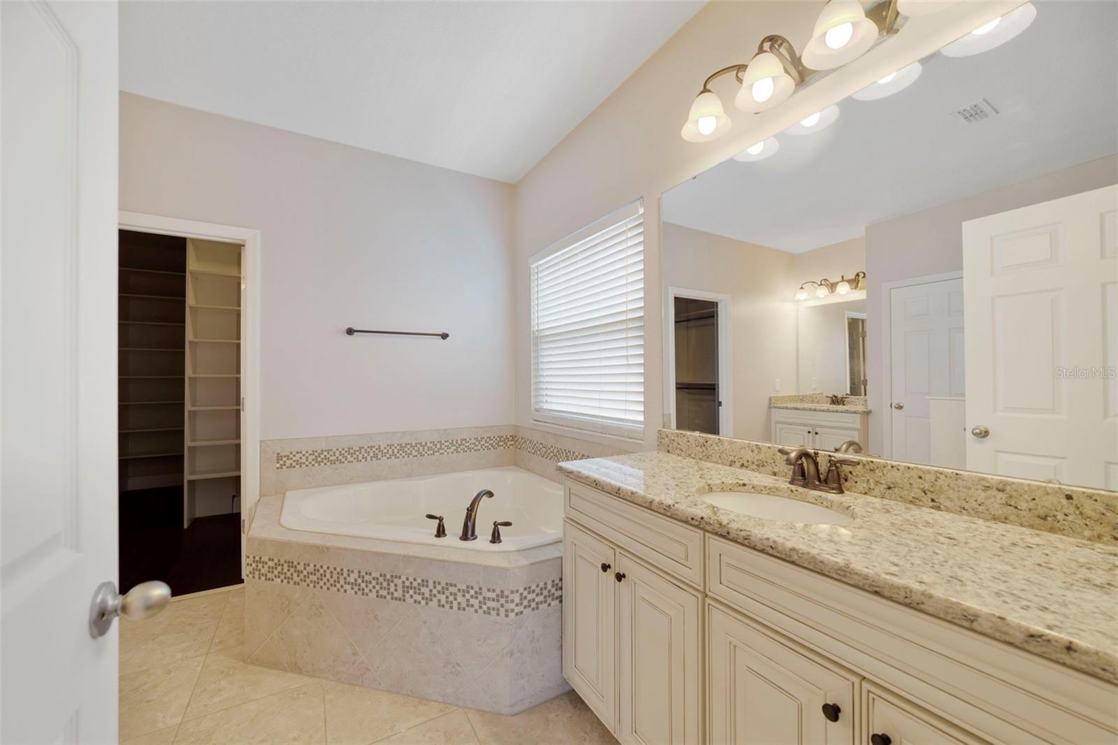 EAST LAKE PARK PH 3-5 - Residential