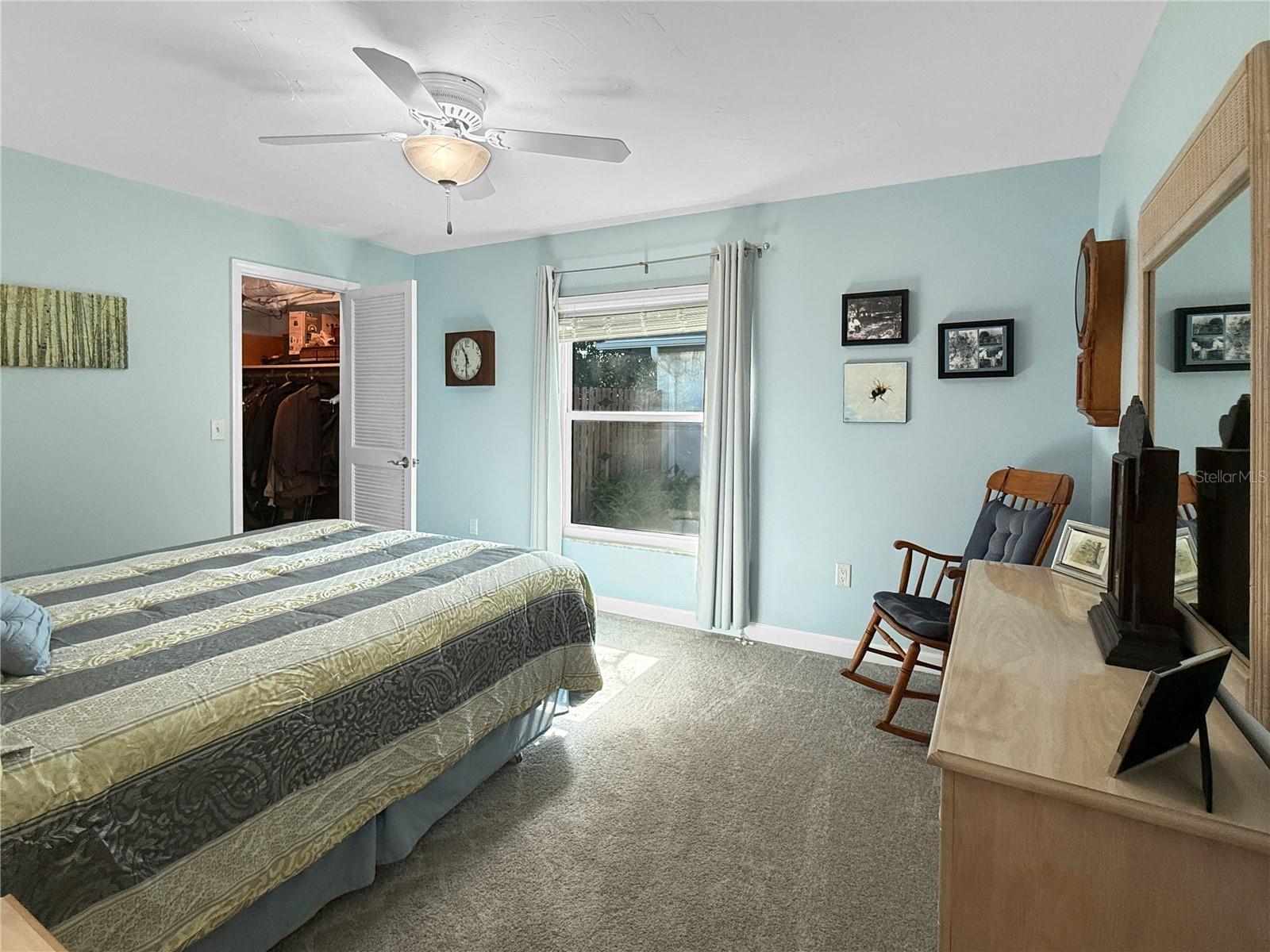 COUNTRY MEADOWS - Residential