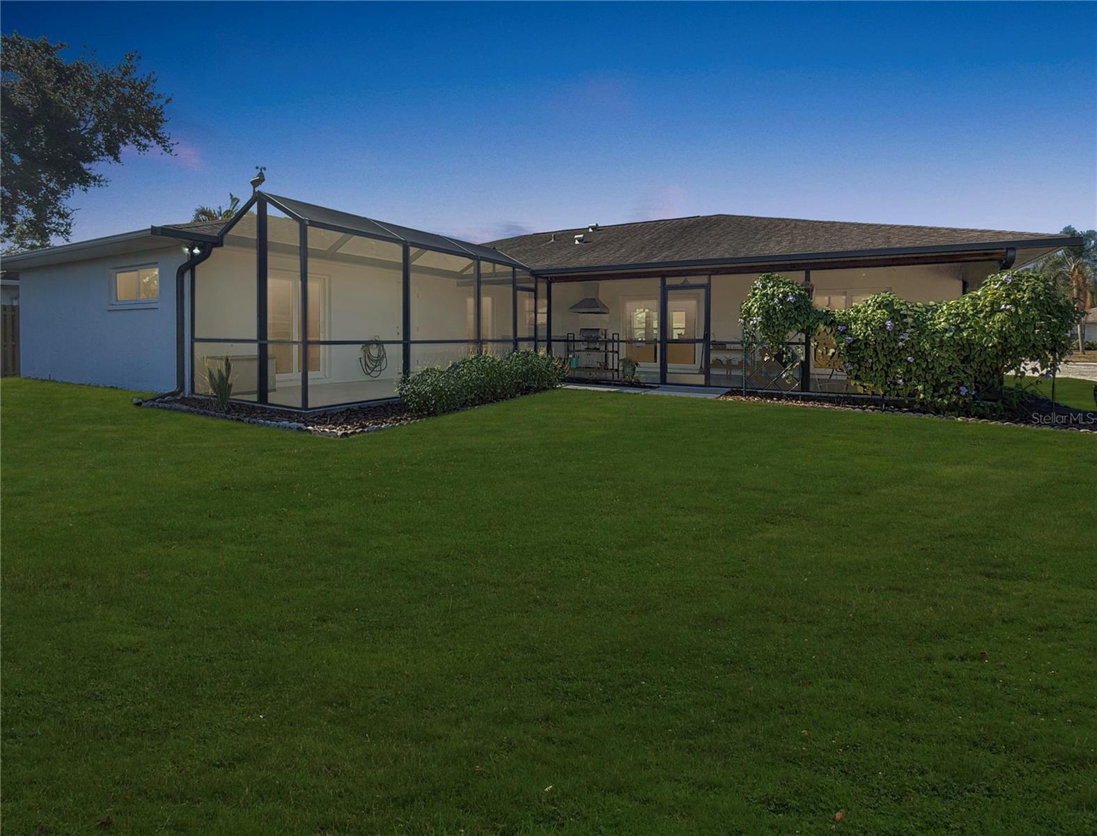 COUNTRY MEADOWS - Residential