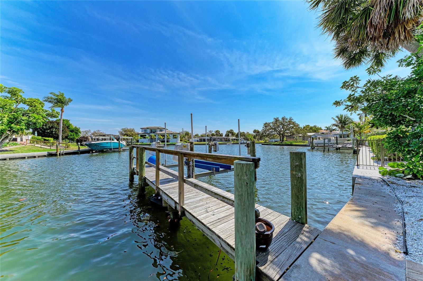 SIESTA ISLES - Residential