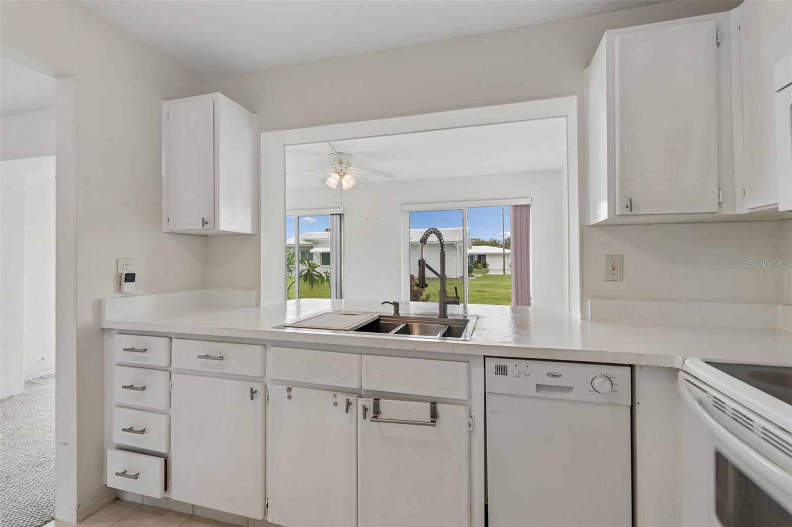 TAMARAC BY THE GULF 1ST ADD - Residential