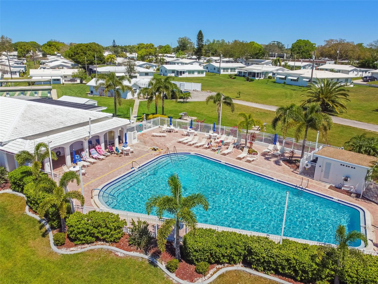 TAMARAC BY THE GULF 1ST ADD - Residential