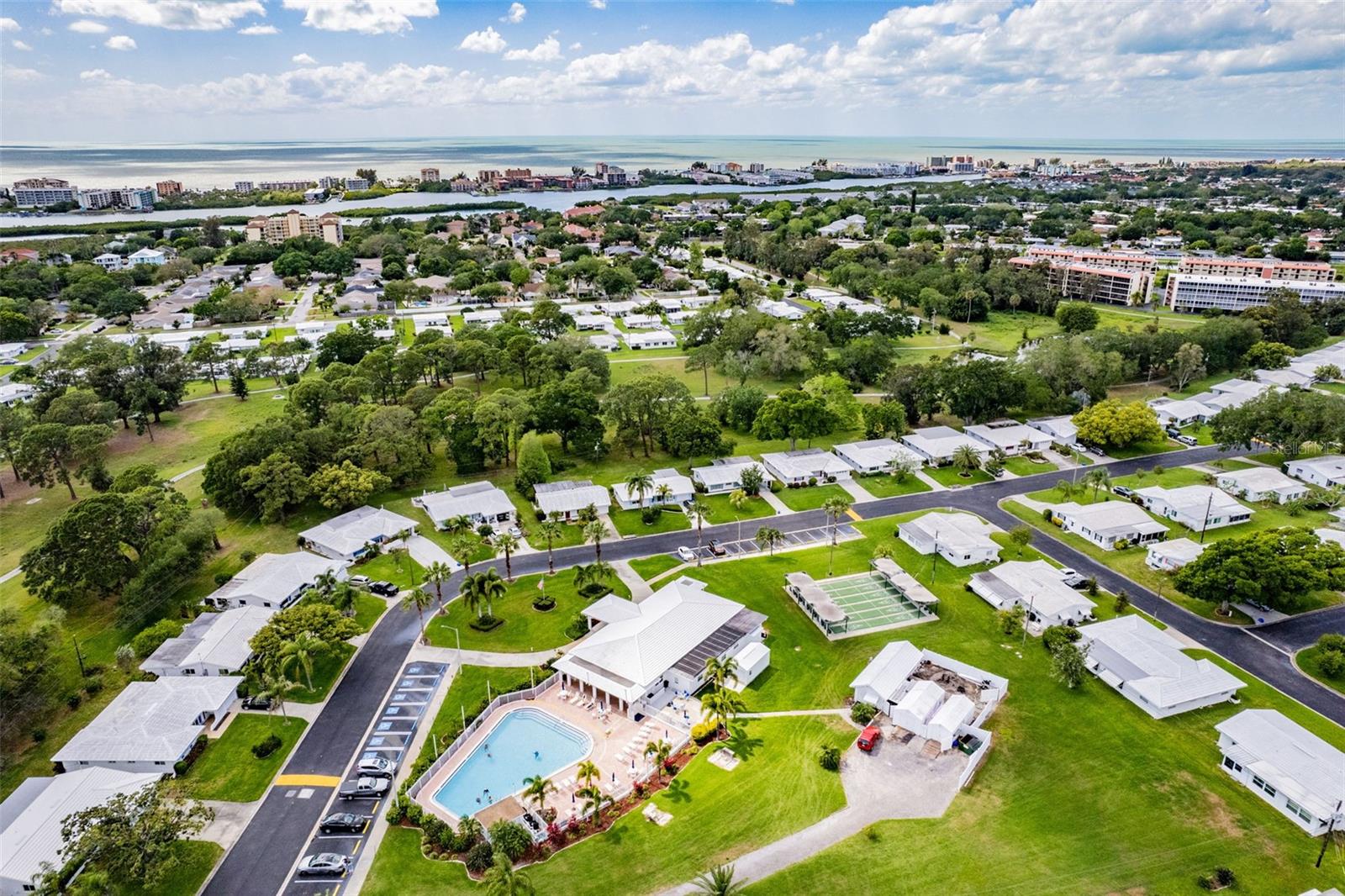 TAMARAC BY THE GULF 1ST ADD - Residential