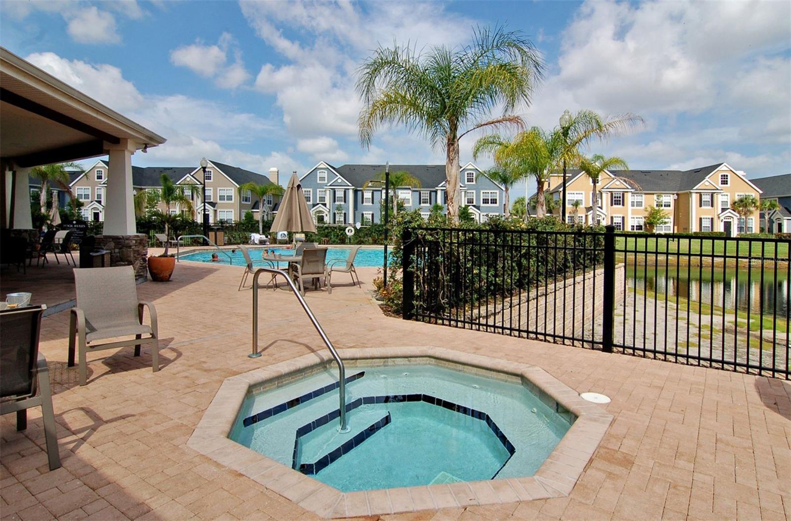 ADMIRALS WALK - Residential
