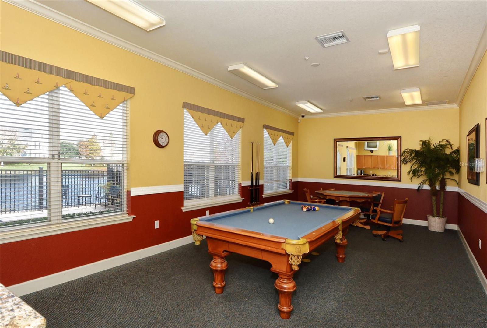 ADMIRALS WALK - Residential