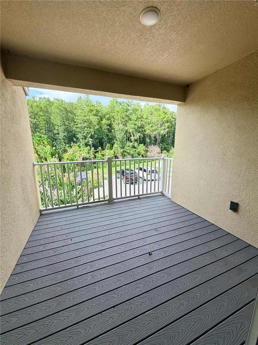 RANDAL WALK - Residential