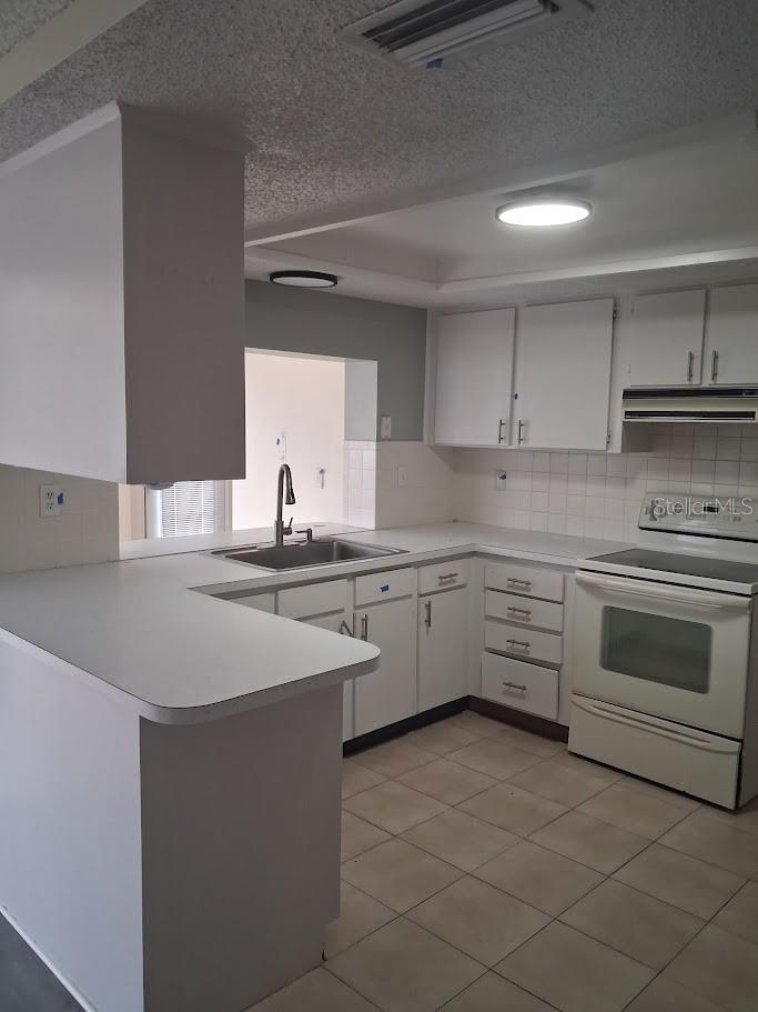 BEACON LAKES NORTH BAY VILLAGE - Residential