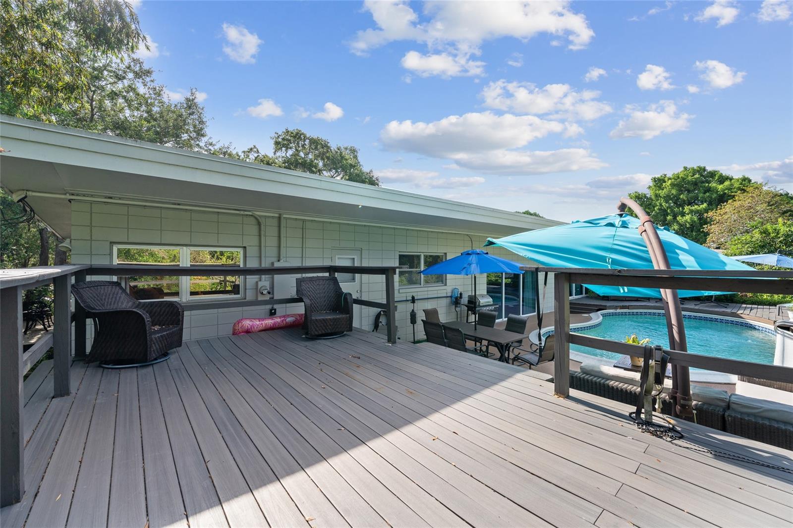 FLAMINGO SHORES - Residential