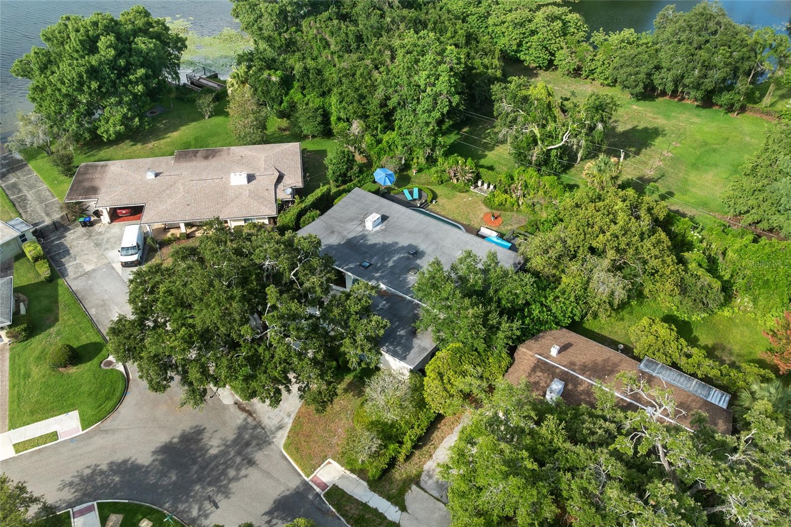 FLAMINGO SHORES - Residential