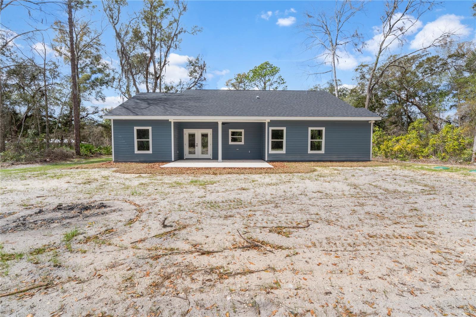 CHIEFLAND COUNTRY ESTATES - Residential