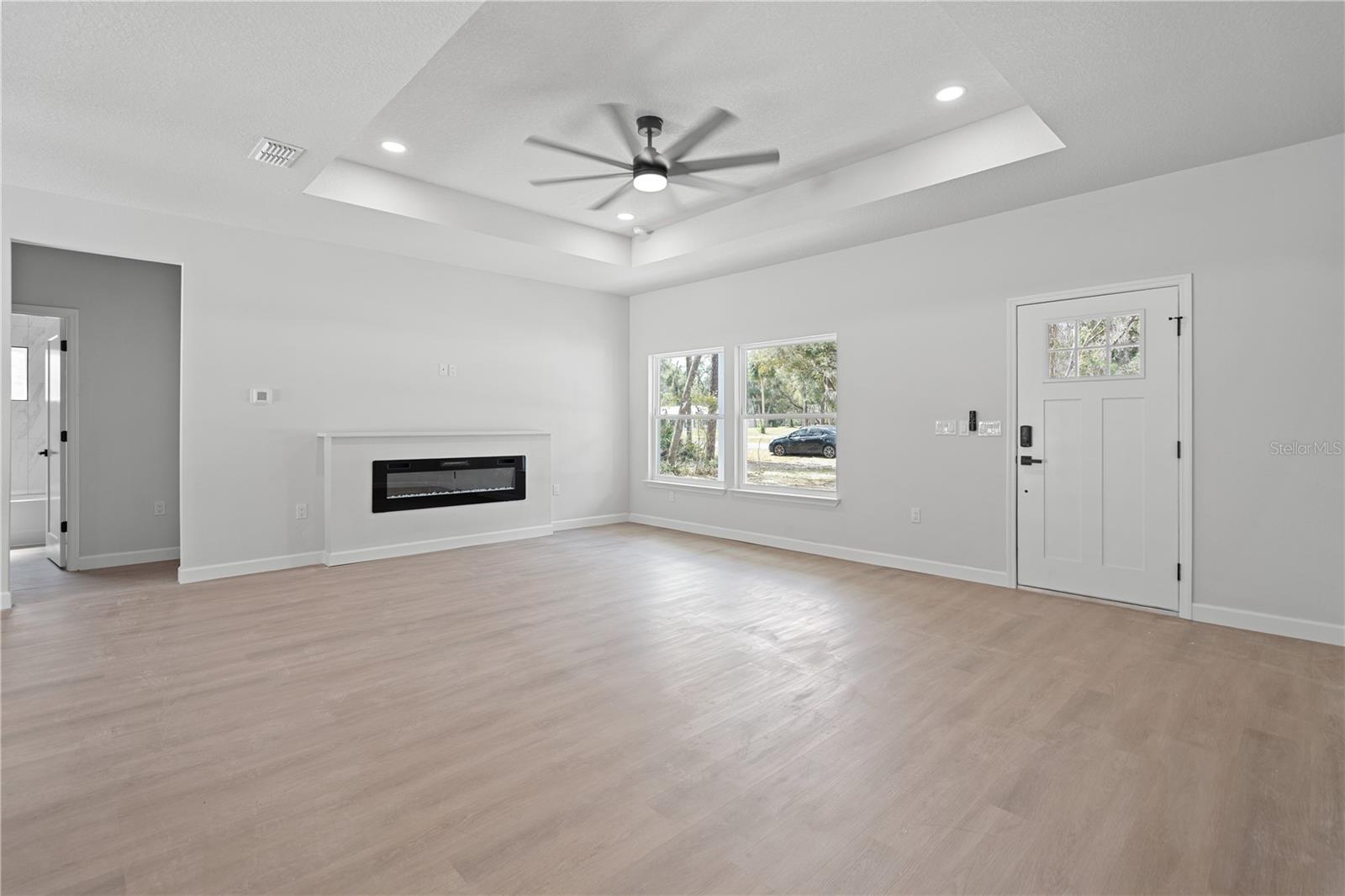 CHIEFLAND COUNTRY ESTATES - Residential