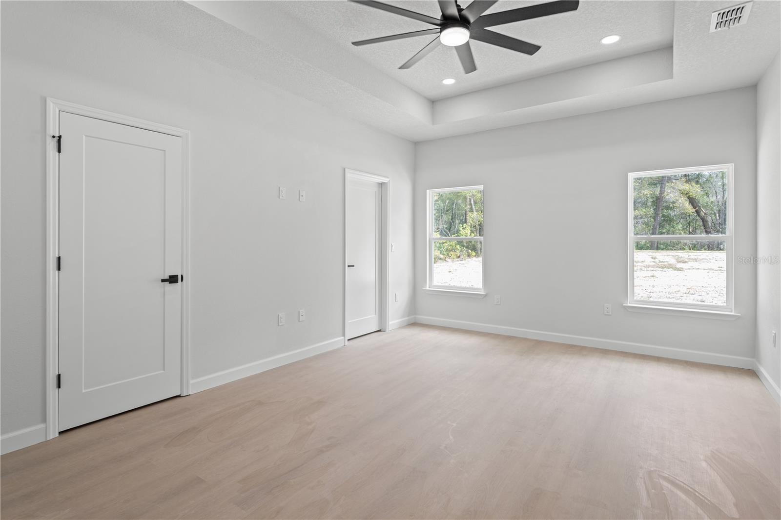 CHIEFLAND COUNTRY ESTATES - Residential