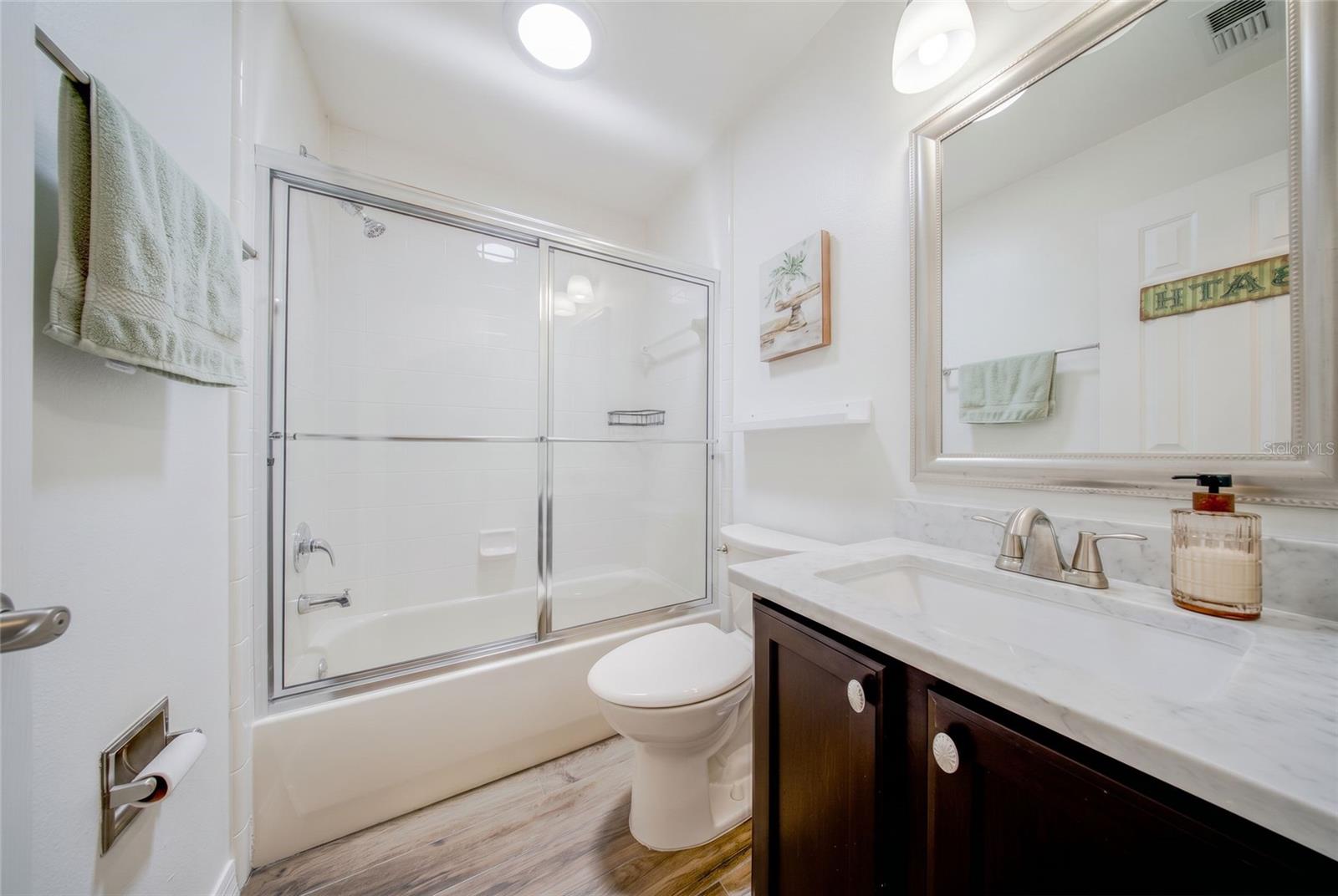 EAST LAKE RESERVE AT NARCOOSSEE UNIT 4 - Residential