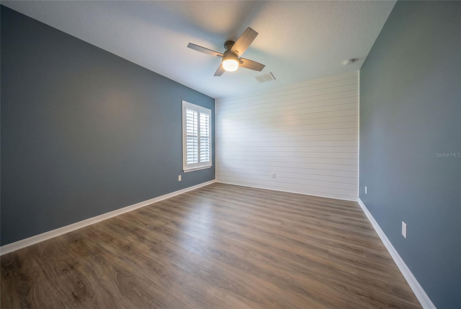 EAST LAKE RESERVE AT NARCOOSSEE UNIT 4 - Residential