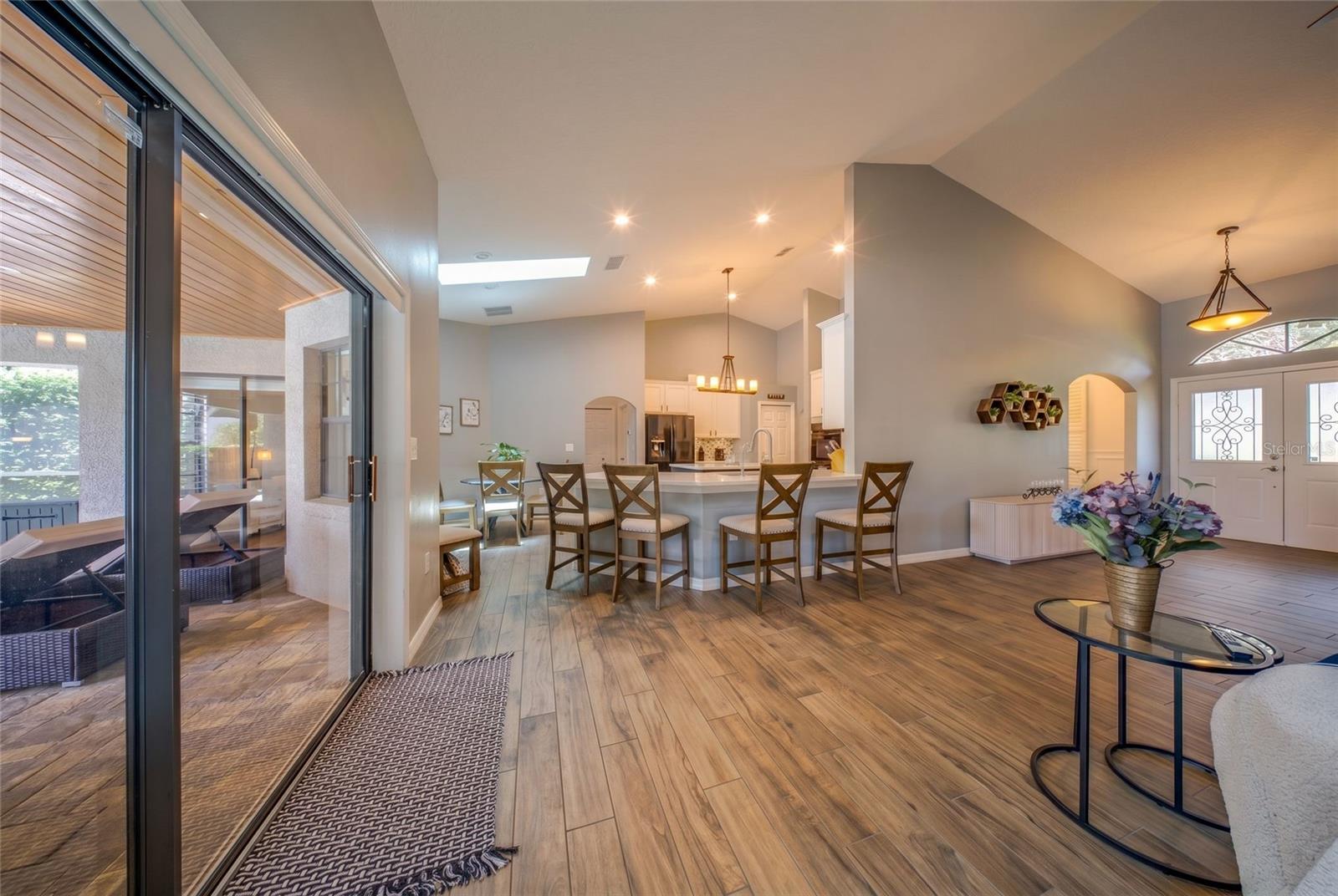 EAST LAKE RESERVE AT NARCOOSSEE UNIT 4 - Residential