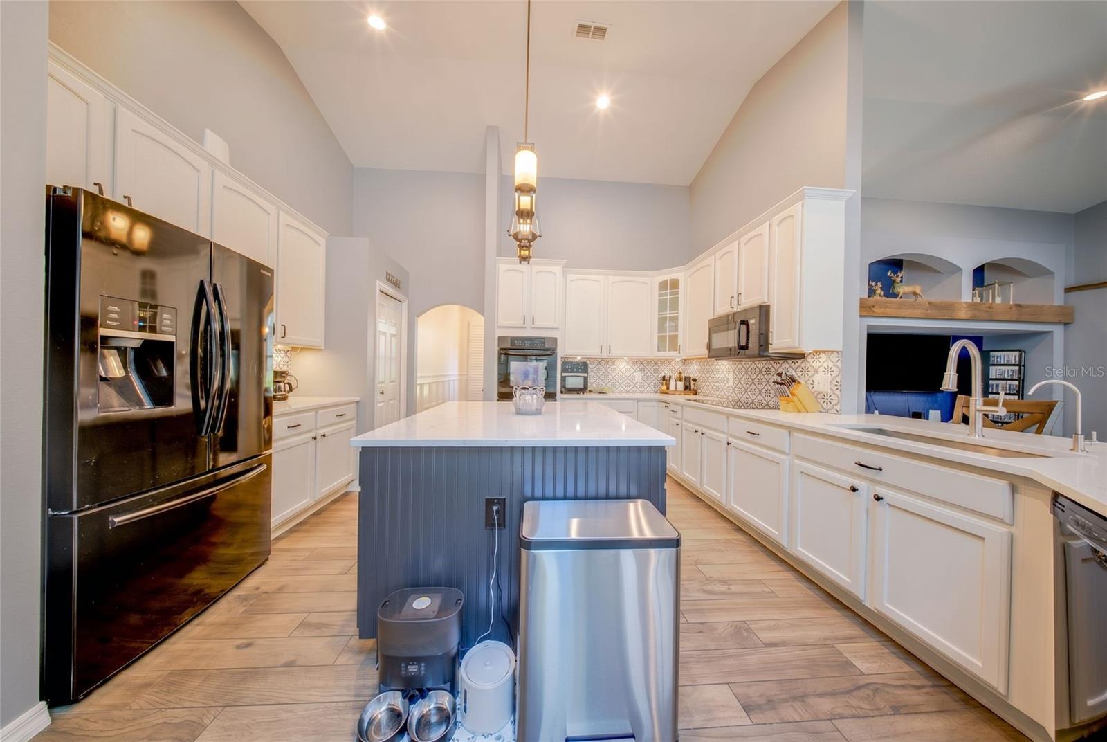 EAST LAKE RESERVE AT NARCOOSSEE UNIT 4 - Residential