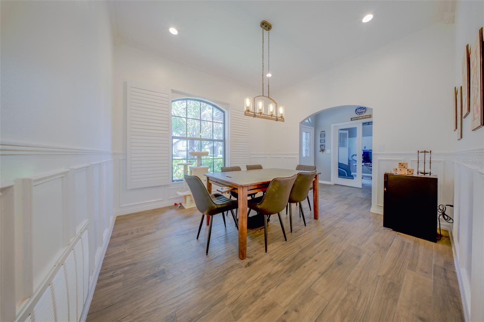 EAST LAKE RESERVE AT NARCOOSSEE UNIT 4 - Residential