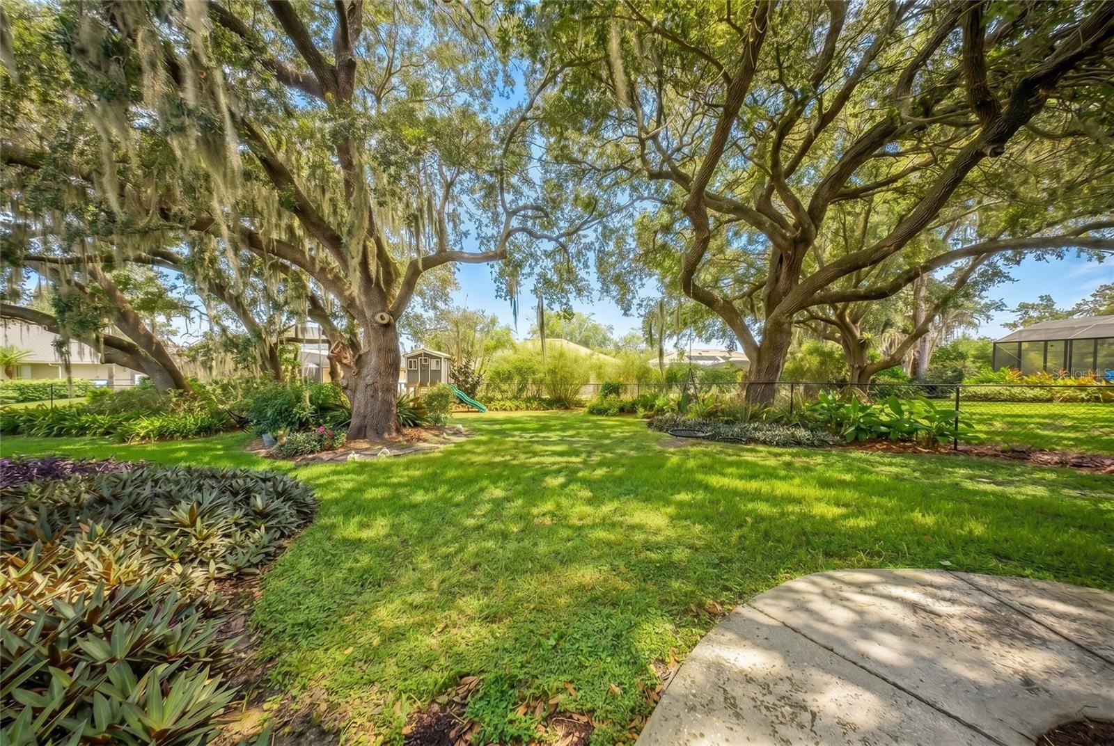 EAST LAKE RESERVE AT NARCOOSSEE UNIT 4 - Residential