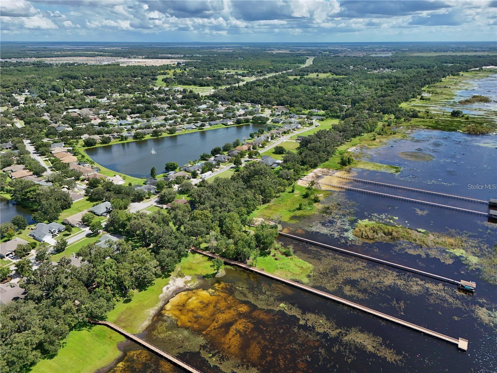 EAST LAKE RESERVE AT NARCOOSSEE UNIT 4 - Residential