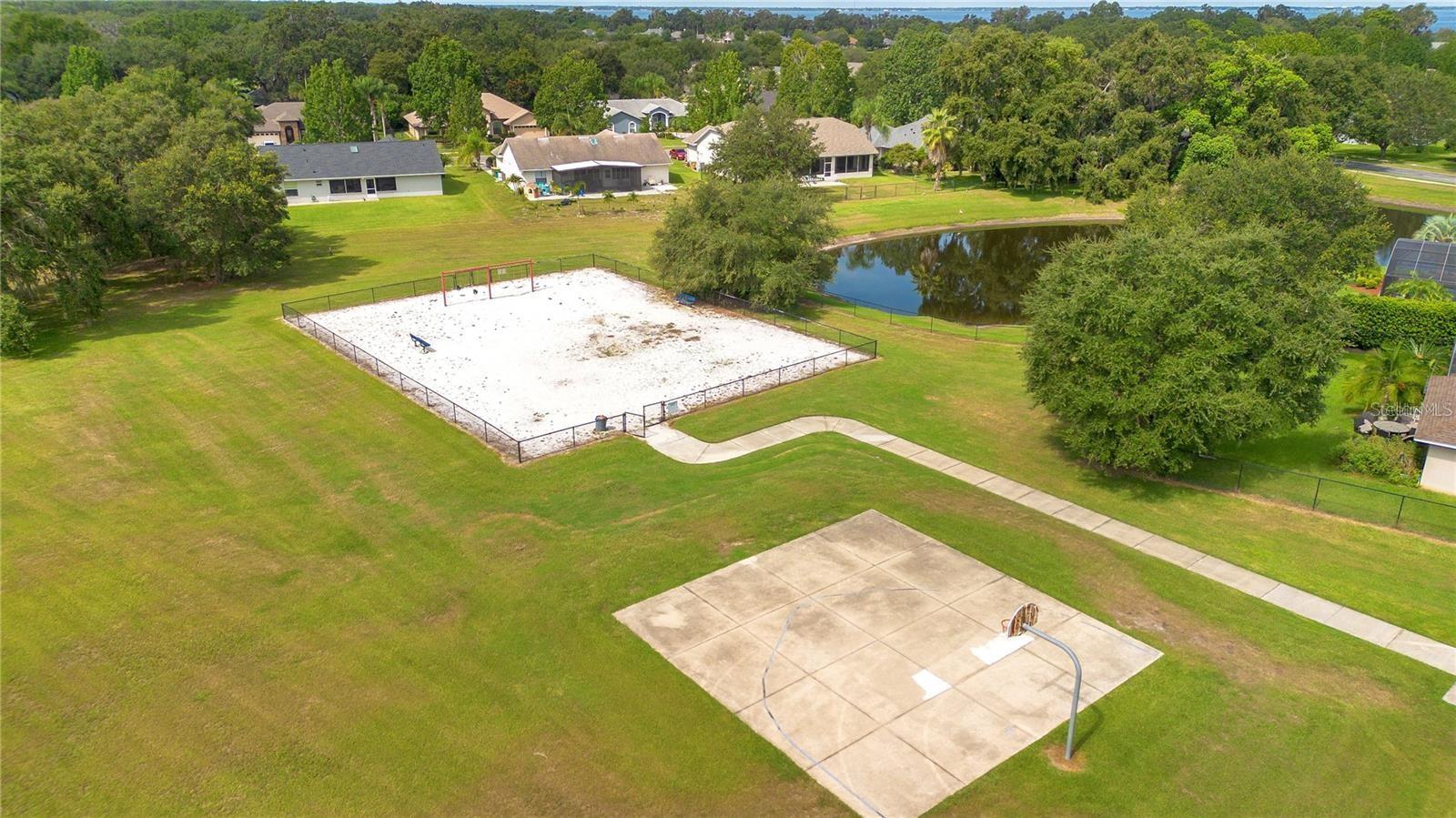 EAST LAKE RESERVE AT NARCOOSSEE UNIT 4 - Residential