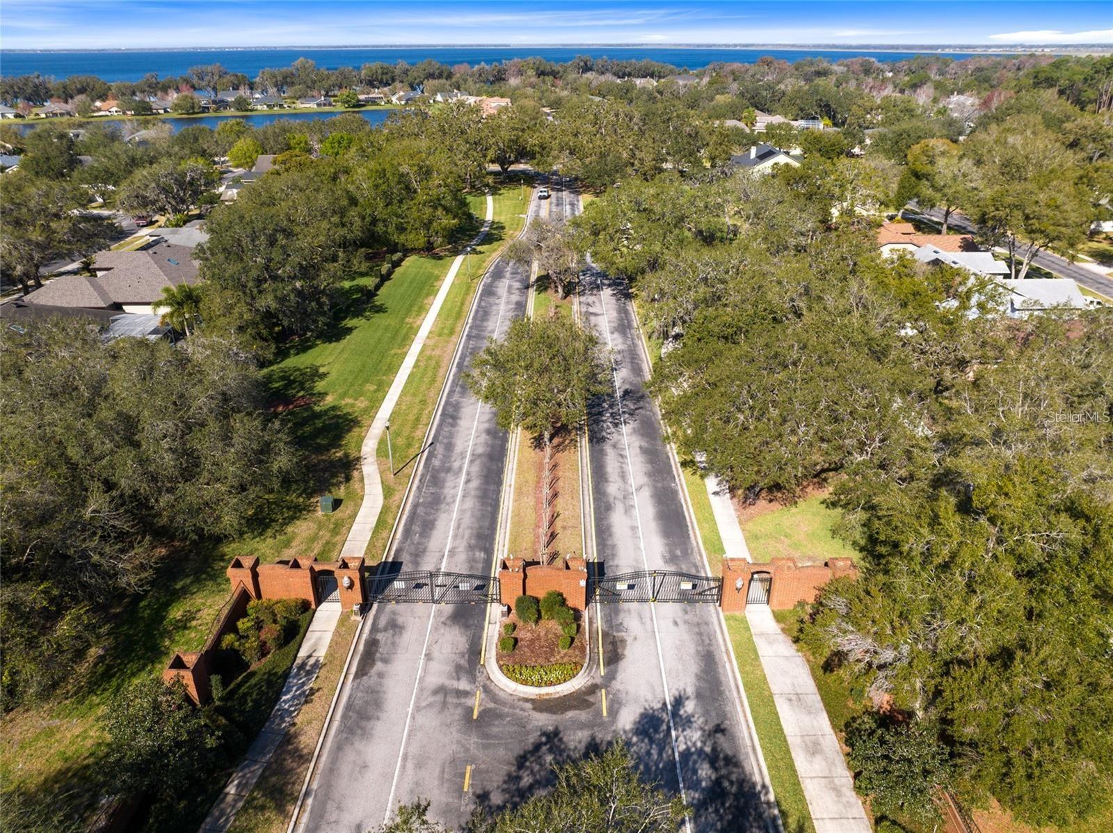 EAST LAKE RESERVE AT NARCOOSSEE UNIT 4 - Residential
