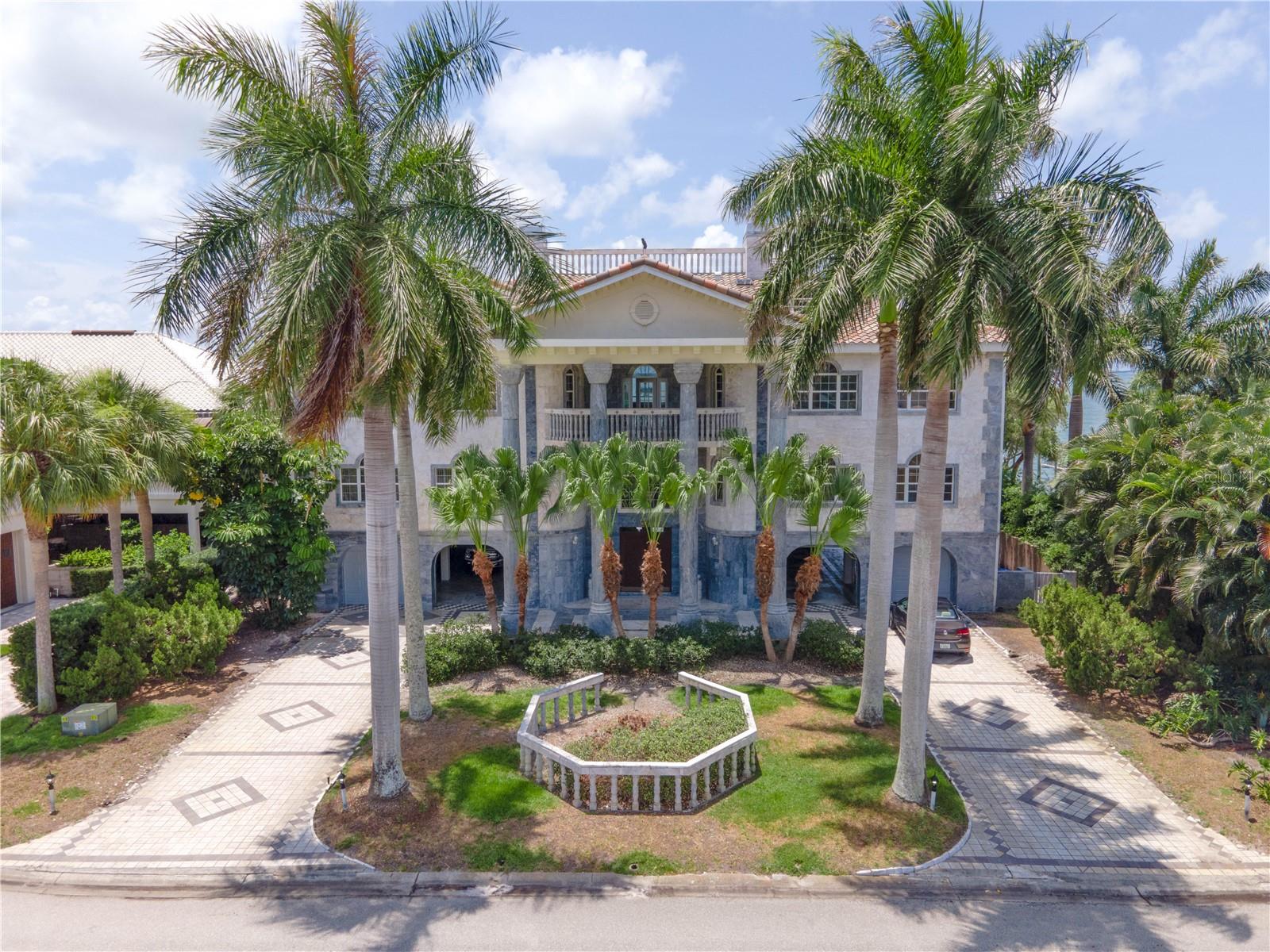 BAYWAY ISLES - Residential