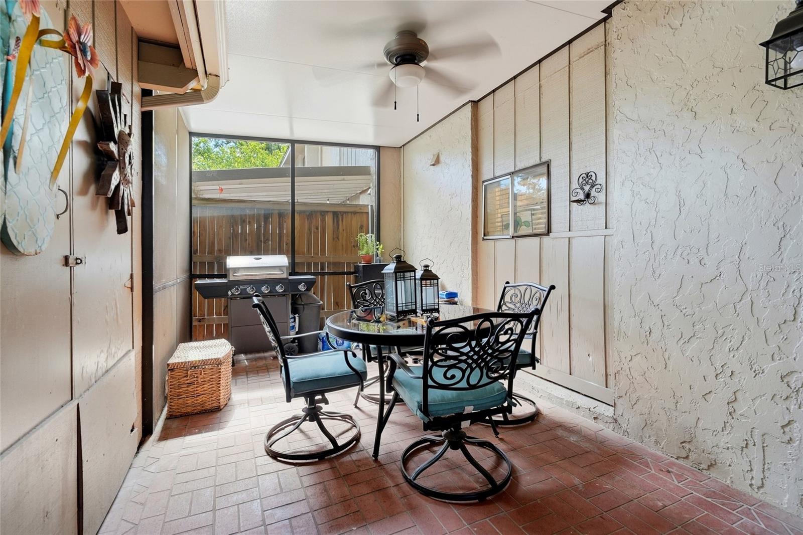 MEADOWOOD CONDO VILLAGE - Residential