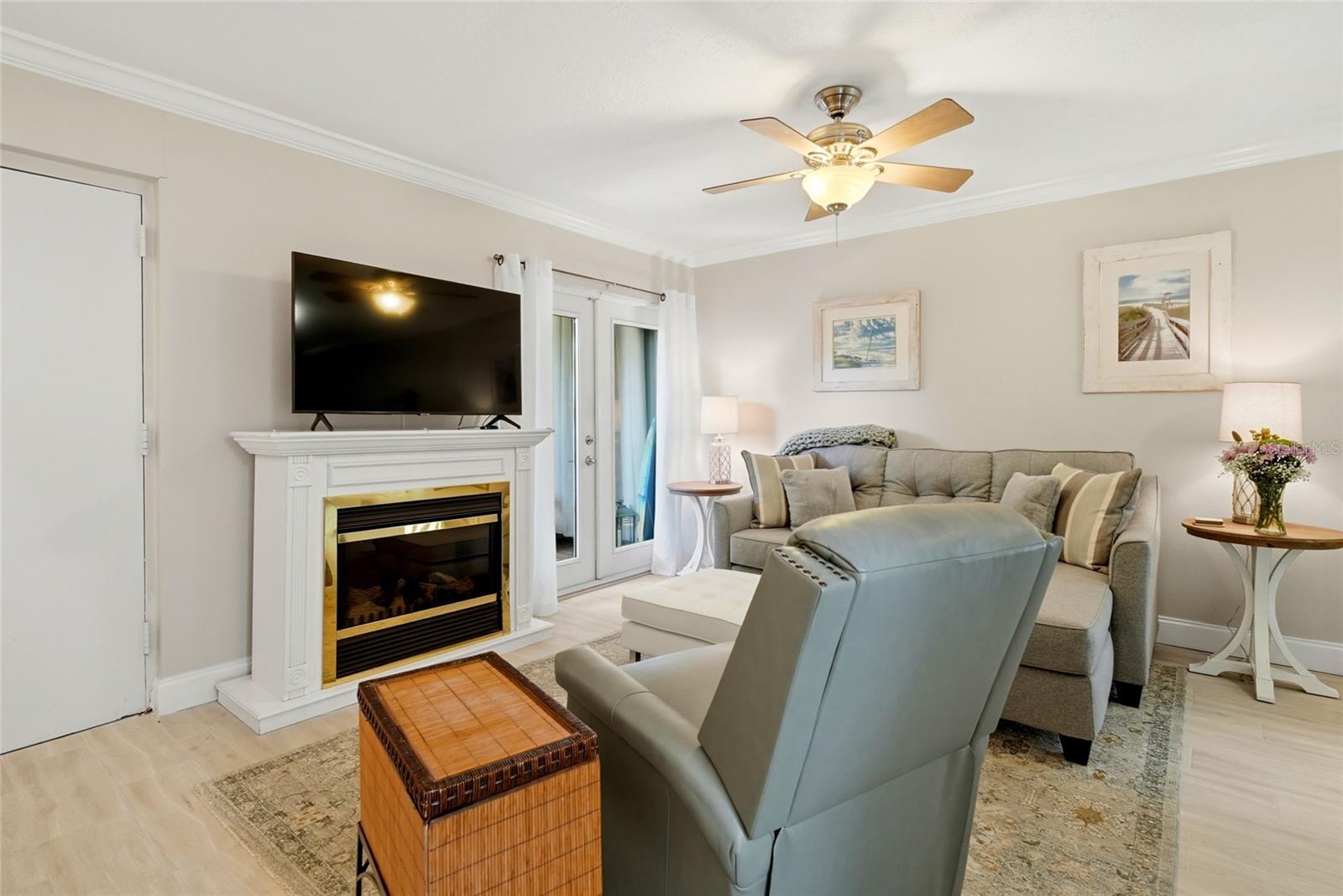 MEADOWOOD CONDO VILLAGE - Residential