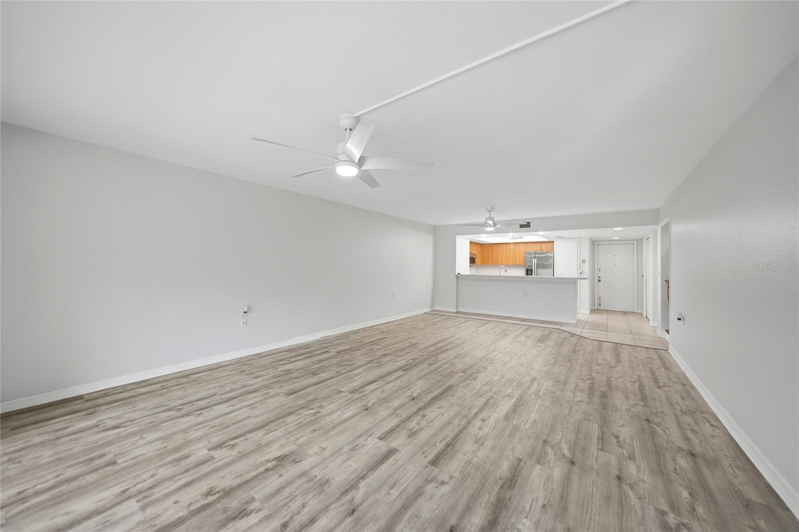 BANYAN POINT PH 03 - Residential