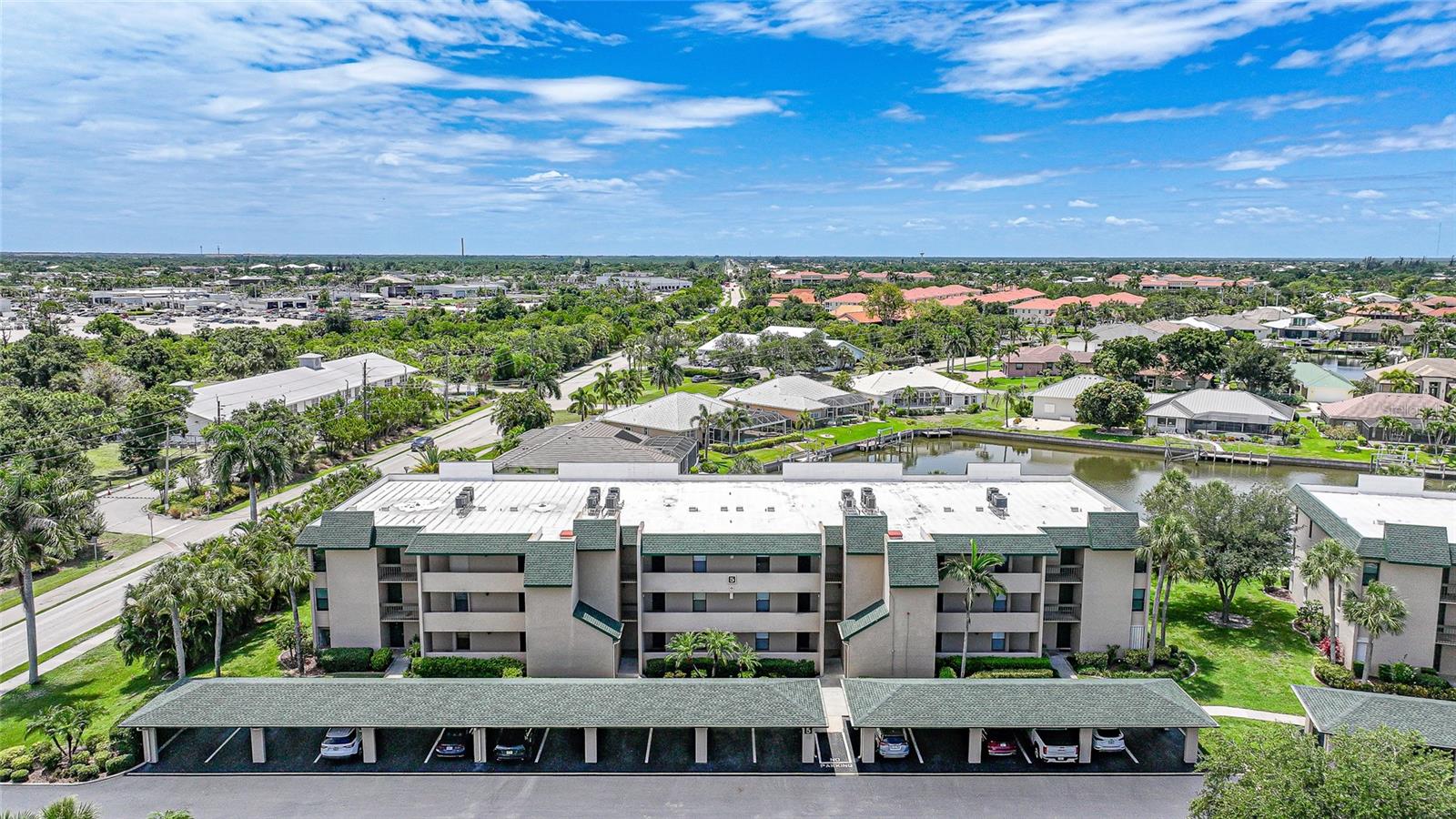 BANYAN POINT PH 03 - Residential