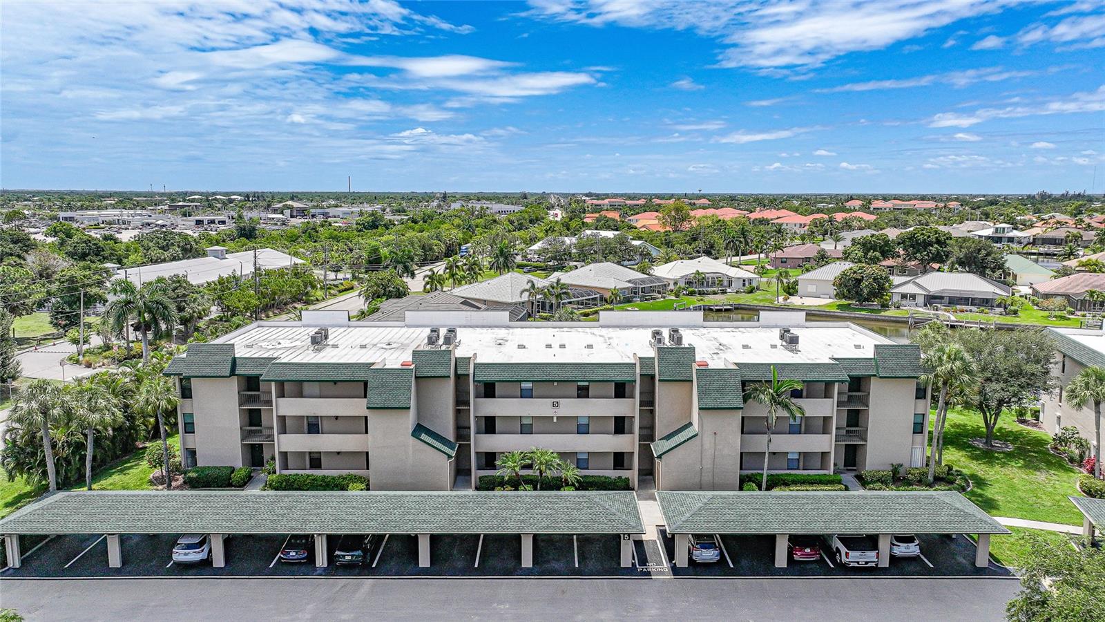 BANYAN POINT PH 03 - Residential