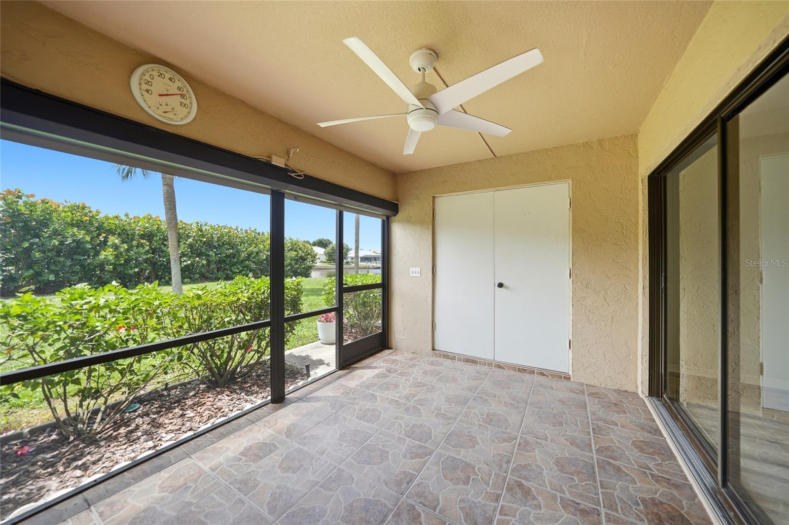 BANYAN POINT PH 03 - Residential