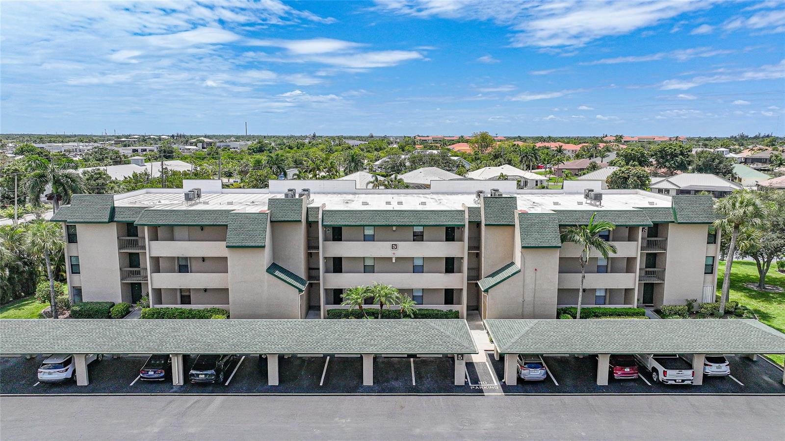 BANYAN POINT PH 03 - Residential