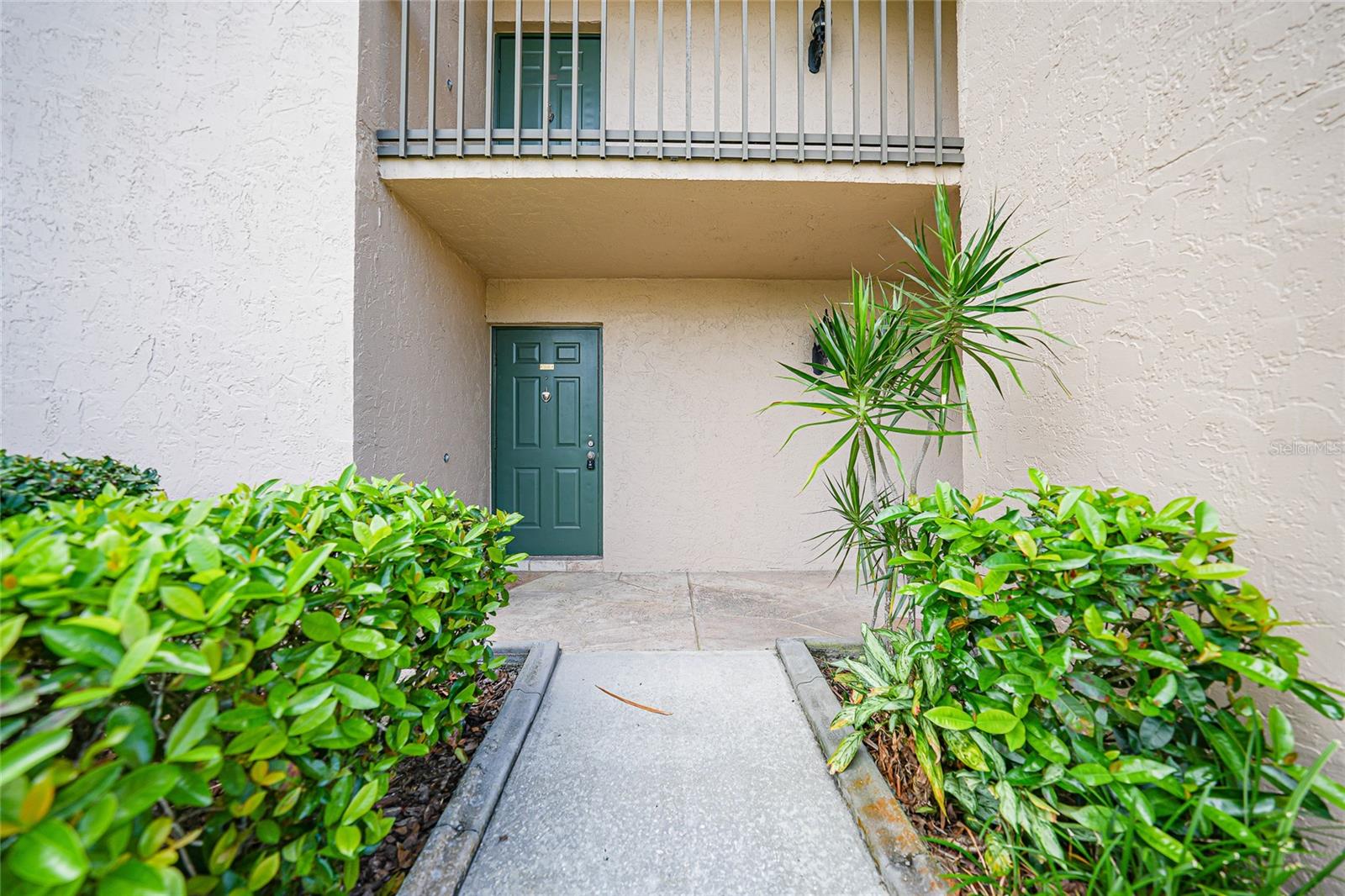 BANYAN POINT PH 03 - Residential
